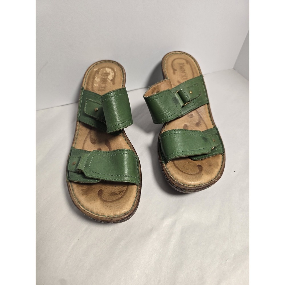 Born Platform Sandals Women's Size 7 Green‎ Leather D30229 Slip On Mules Read*